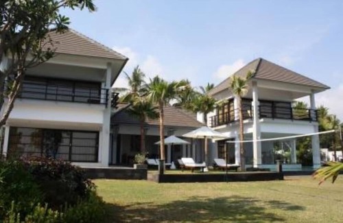 Bukti Villa | Bukti: Very luxury villa for up to 10 people in North Bali