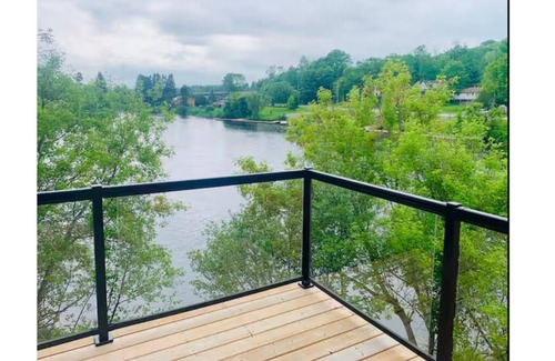 Burk's Falls Apartment | Bulk's Fall River View 2b2b