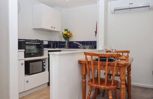 Woolfardisworthy Cottage | BULLFINCH AT MOORHEAD COUNTRY HOLIDAYS, romantic in Woolfardisworthy