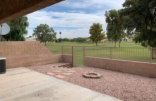 Bullhead City House | Bullhead City 3 Bedroom! Private Launch, & Beach!