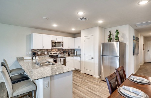 Bullhead City House | Bullhead City Home w/Mtn View, By Colorado River