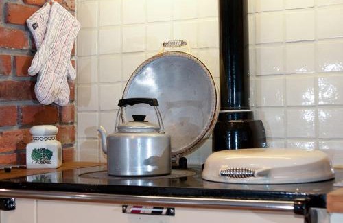 South Charlton House | Bumble Cottage