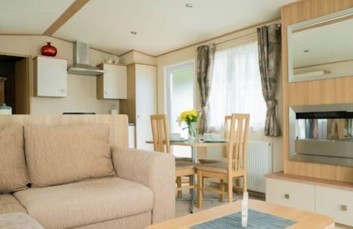 Swarland House | Bumblebee, Northumberland