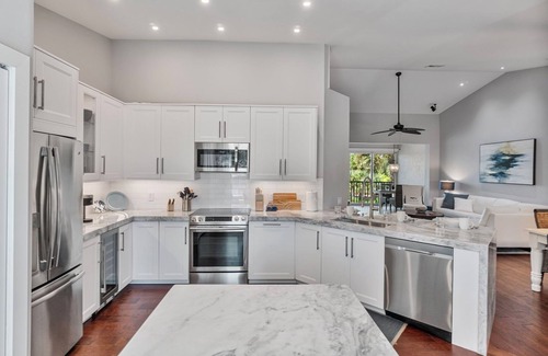 Bonita Springs House | Bundled Golf Community | 2-Bedroom Luxury Villa