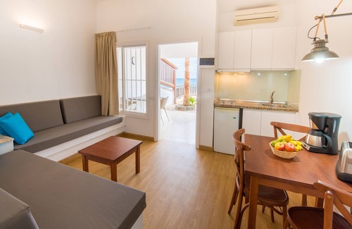 Playa del Aguila Resort | Bungalows Side Shore in the south of Gran Canaria, complex directly on the beach.