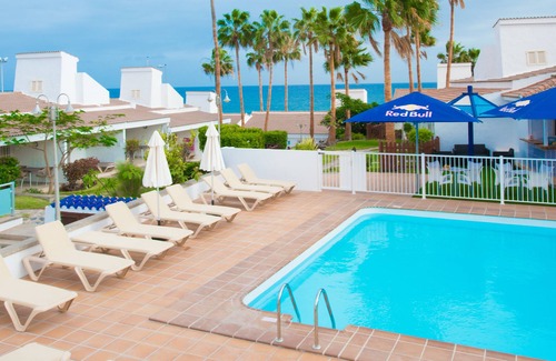 Playa del Aguila Resort | Bungalows Side Shore in the south of Gran Canaria, complex directly on the beach.
