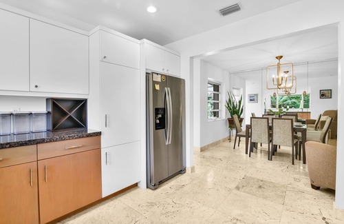 Coral Ridge House | Bungalow 31 – Coral Ridge private oasis with Heated Pool– 6 mins to Beach