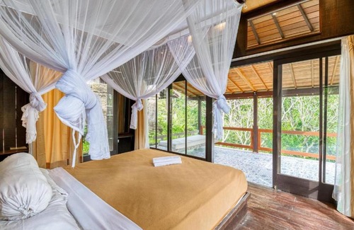 Ubud City-Centre Hotel | Bungalow and Cottages at Ubud Sari