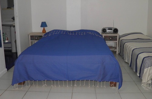 Plateau-Caillou House | Bungalow and studio in Plateau Caillou