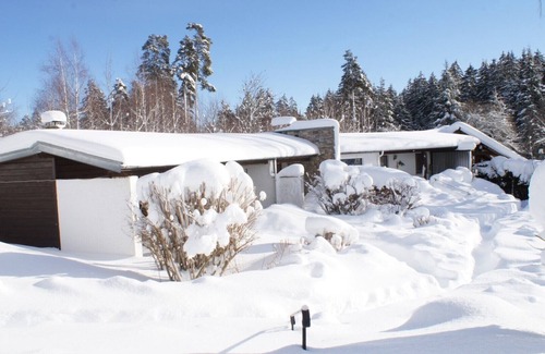 Grafenhausen House | Bungalow Angela with sunny terrace and adjoining meadow