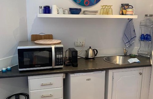 Kleinmond Apartment | Bungalow by the sea near Cape Town