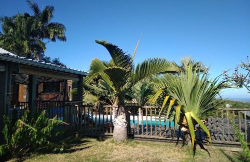 Bois de Nefles Ski Chalet | Bungalow cosy avec piscine surplombant l'océan