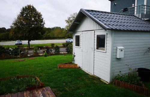 Froidchapelle House | Bungalow du Lac