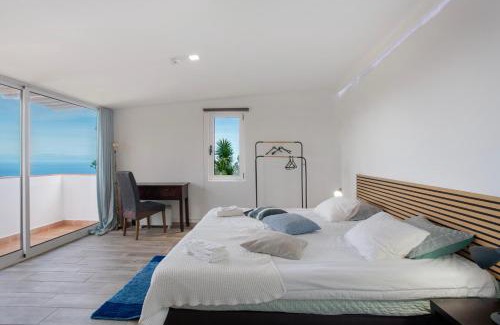 Canico Resort | Bungalow House Inmountain