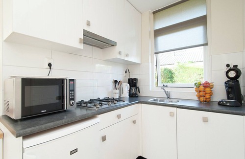 Municipality of Noordwijk House | Bungalow in South Holland near the Beach