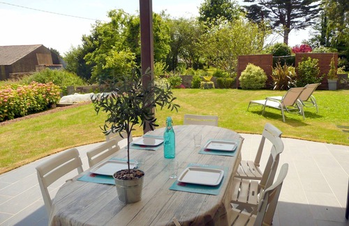 Telgruc-sur-Mer House | Bungalow in Telgrus sur mer near Sandy Beach