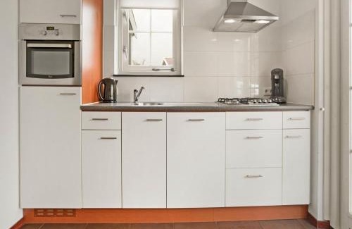 Municipality of Nissewaard House | Bungalow in Zuytland Buiten by the Water