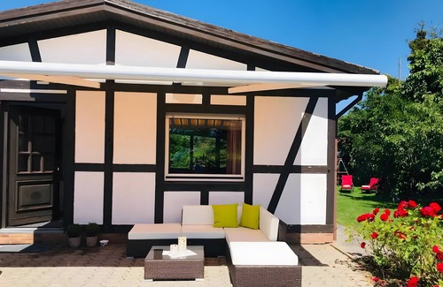 Scheid House | Bungalow 'Lili’s Auf Der Halbinsel' with Sea View, Private Terrace and Wi-Fi