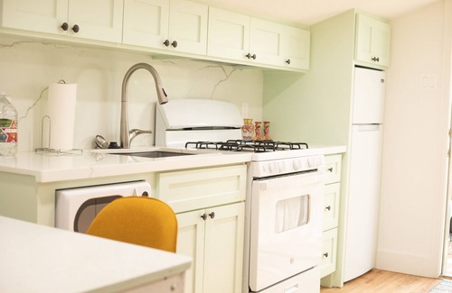 Phillips House | Bungalow! Private, upstairs, well appointed space!