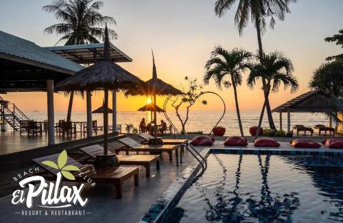 Koh Lan Ski Chalet | Bungalow - Sleeps 2 - Terrace - Beach Close