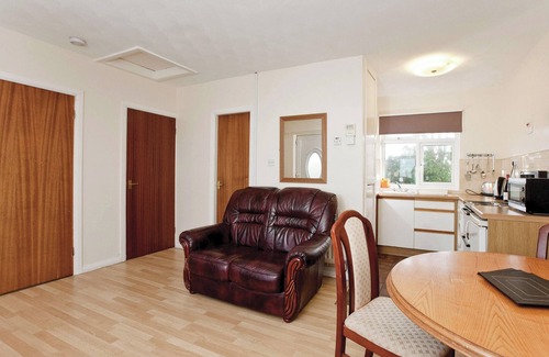 Trearddur Bay Cottage | Bungalow with one double and one single.