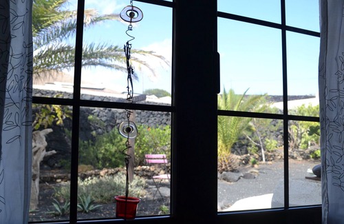 Las Cabreras House | Bungalow with private pool in private garden