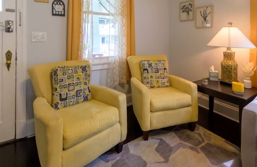 North Chesterfield House | Bungalow with Spiral Staircase Nook Borders Park