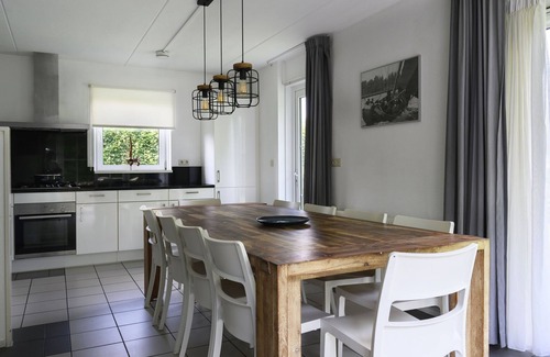 Eernewoude House | Bungalowpark It Wiid by Interhome