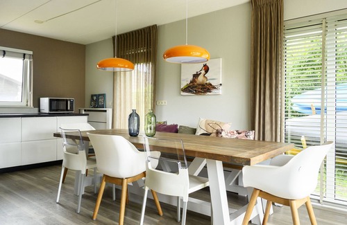 Eernewoude House | Bungalowpark It Wiid by Interhome