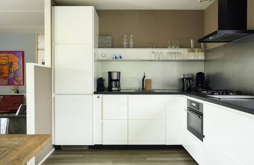 Eernewoude House | Bungalowpark It Wiid by Interhome