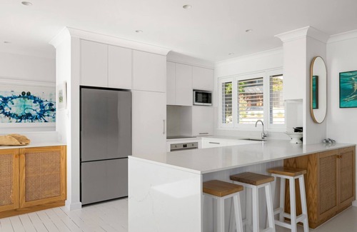Newport House | BUNGAN BEACHSCAPE by Palm Beach Holiday Rentals