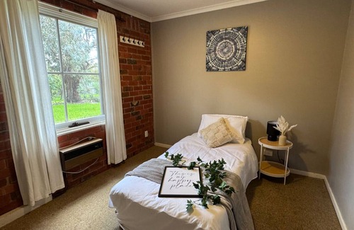 Bunyip Other | Bunyip Scenic Farm Escape: Spacious Retreat Near Gumbuya World Theme Park