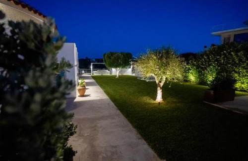 Syracuse House | Buona Onda Apartments