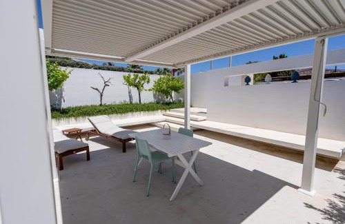 Syracuse House | Buona Onda Apartments