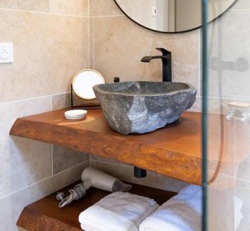 Loubezs-Bernac House | Burbujas de amor - gîte avec spa et sauna privatifs