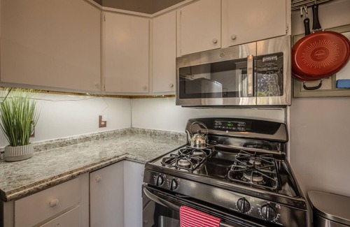 Harrisburg - Hershey Apartment | BurgBnB Riverfront