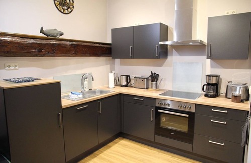 Krummhoern Apartment | Burghaus 4 - Schöne Ferienwohnung in Ländlicher Lage!