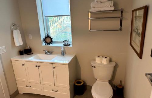 Burk's Falls Cabin | Burk's Fall River View 2b2b