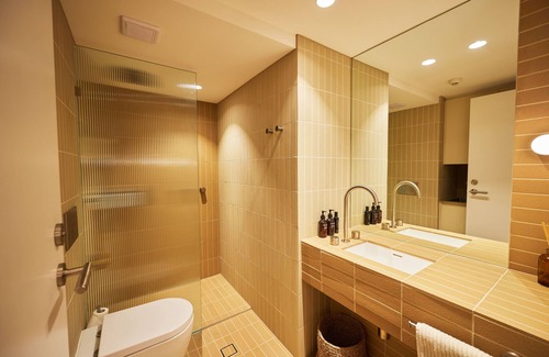 Burleigh Heads Hotel | Burleigh Beach Tower