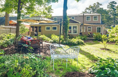 New North End House | Burlington Escape By Lake Champlain & Bike Path