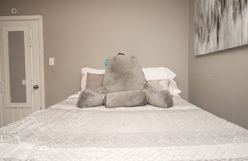 North Little Rock House | Burns Park Bungalow | 5 Minutes from Downtown