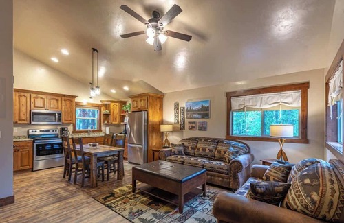 West Yellowstone Cabin | Burnt Hole Summary: S