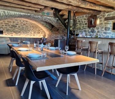 Laguiole House | Buron de Léon, en plein cœur de l Aubrac