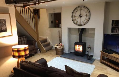 Windermere House | Burrow Cottage
