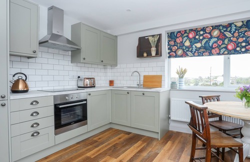 Holyhead Cottage | BURTON APARTMENT, pet friendly, with a garden in Trearddur Bay