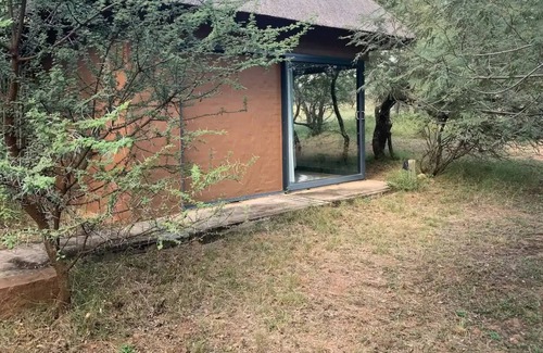 Beestekraal House | Bush House in Nature Reserve
