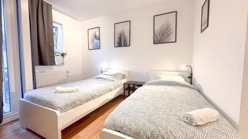 Osnabrueck Apartment | Business Apartment with Balcony