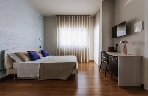 Municipio 5 Bed & Breakfast | Business Double Room, 1 Double Bed, Non Smoking, Terrace