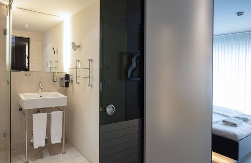 Heidelberg Apartment | Business Studio mit Voll Ausgestatteter Küche und Modernem Bad