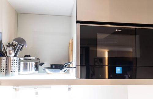 Heidelberg Apartment | Business Studio mit Voll Ausgestatteter Küche und Modernem Bad